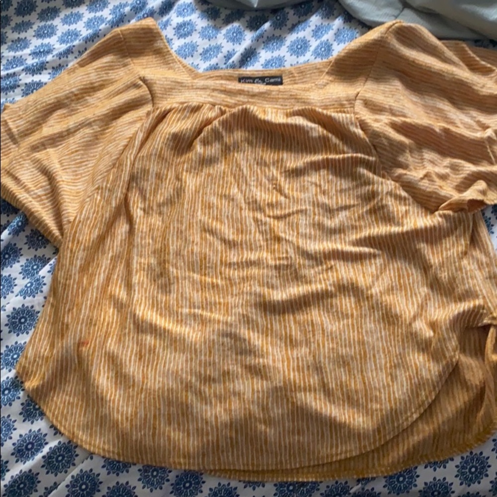 Size medium shirt